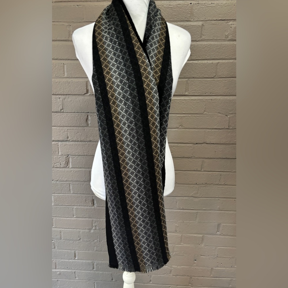 Gucci Wool blend scarf